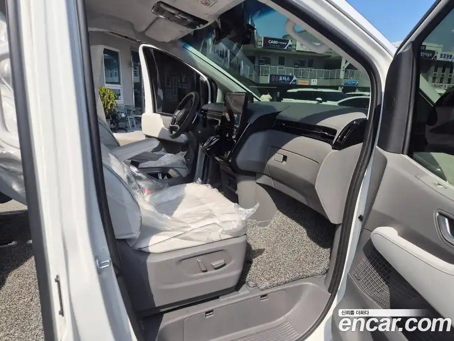 Hyundai Staria 2024 2.2 Автомат в Москве № 641203, фото 11