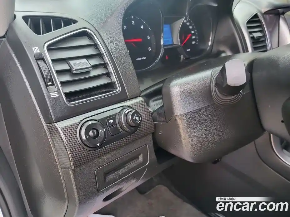 Chevrolet Captiva 2016 2.0 Автомат в Москве № 641376, фото 14