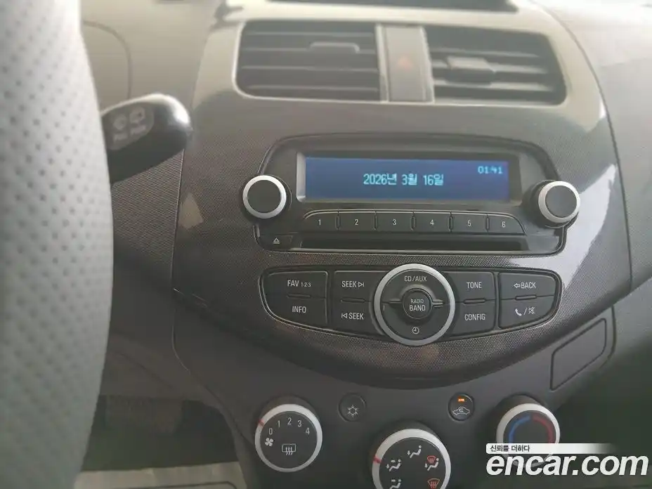 Chevrolet Spark 2014 1.0 Автомат в Москве № 641411, фото 15