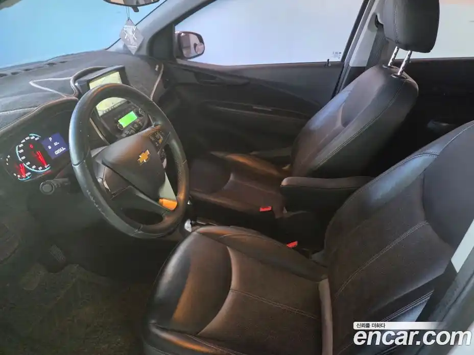 Chevrolet Spark 2016 1.0 Автомат в Москве № 641465, фото 14