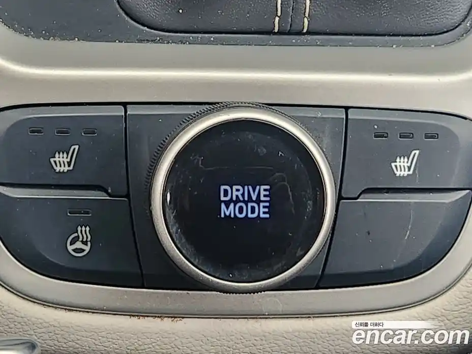 Hyundai Venue 2020 1.6 Автомат в Москве № 7406, фото 12