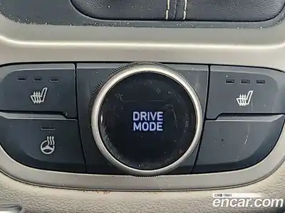 Hyundai Venue 2020 1.6 Автомат в Москве № 7406, миниатюра 12