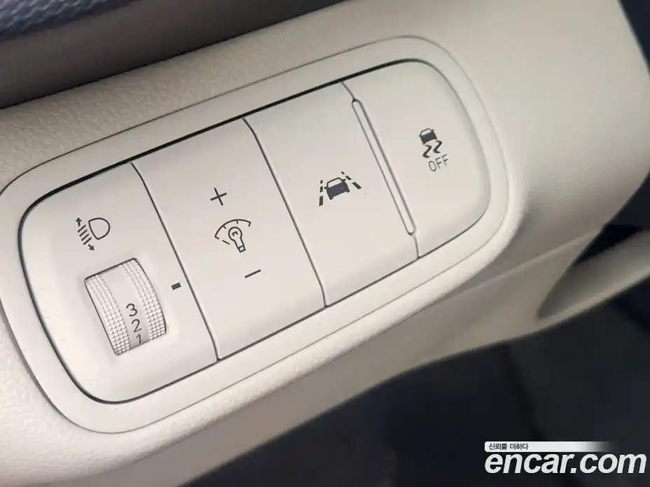 Hyundai Venue 2020 1.6 Автомат в Москве № 7406, фото 14