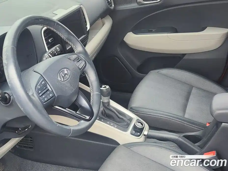 Hyundai Venue 2020 1.6 Автомат в Москве № 7406, фото 5