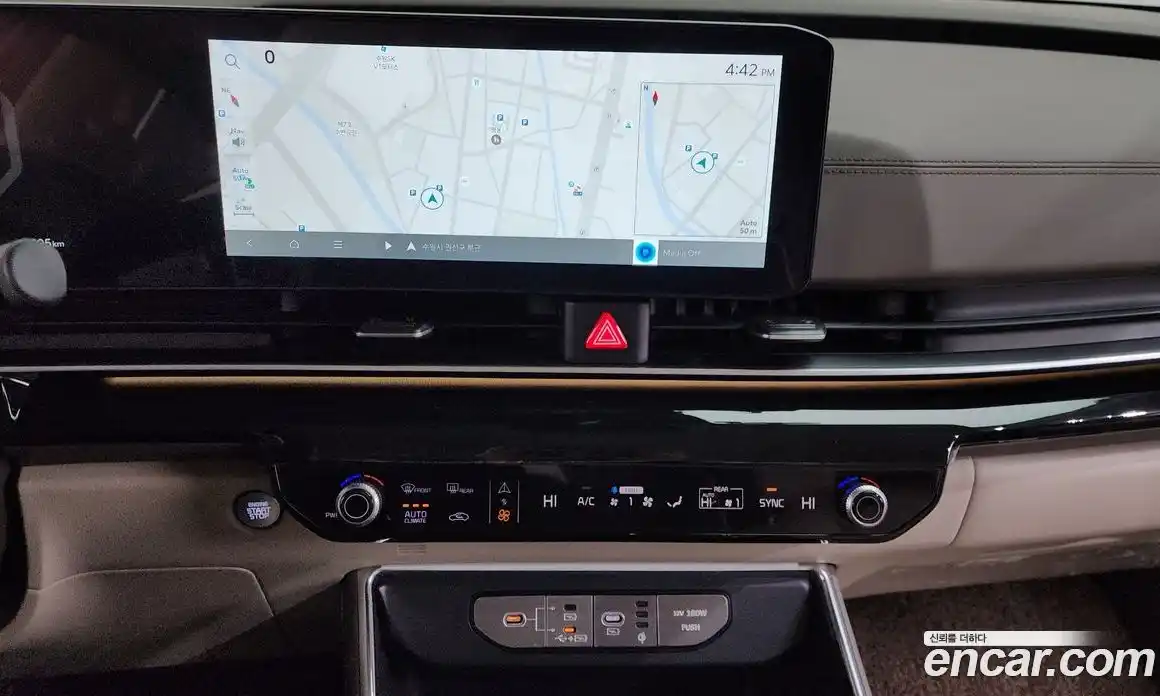 Kia Canival 2024 2.2 Автомат в Москве № 102087, фото 13