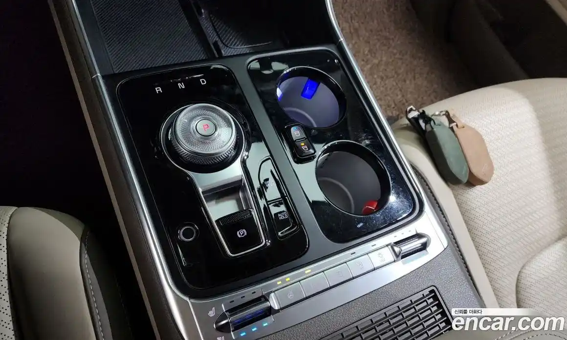 Kia Canival 2024 2.2 Автомат в Москве № 102087, фото 8