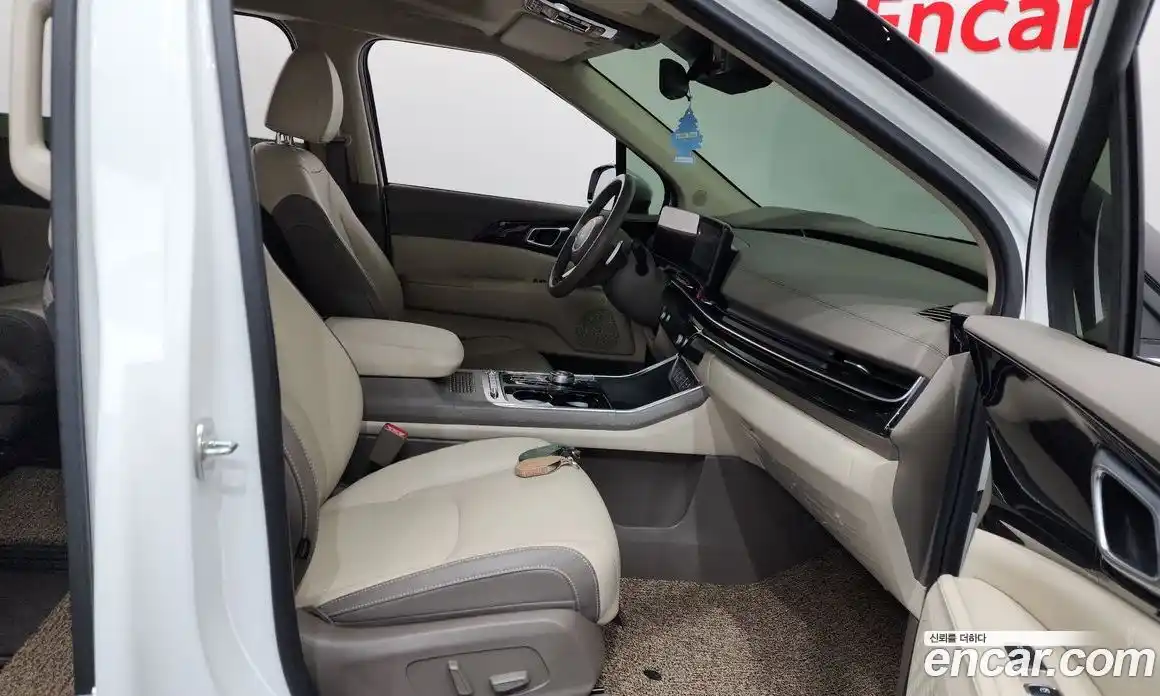 Kia Canival 2024 2.2 Автомат в Москве № 102087, фото 10