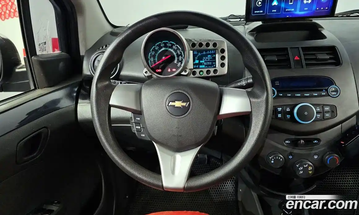 Chevrolet Spark 2012 1.0 Механическая в Москве № 103839, фото 16