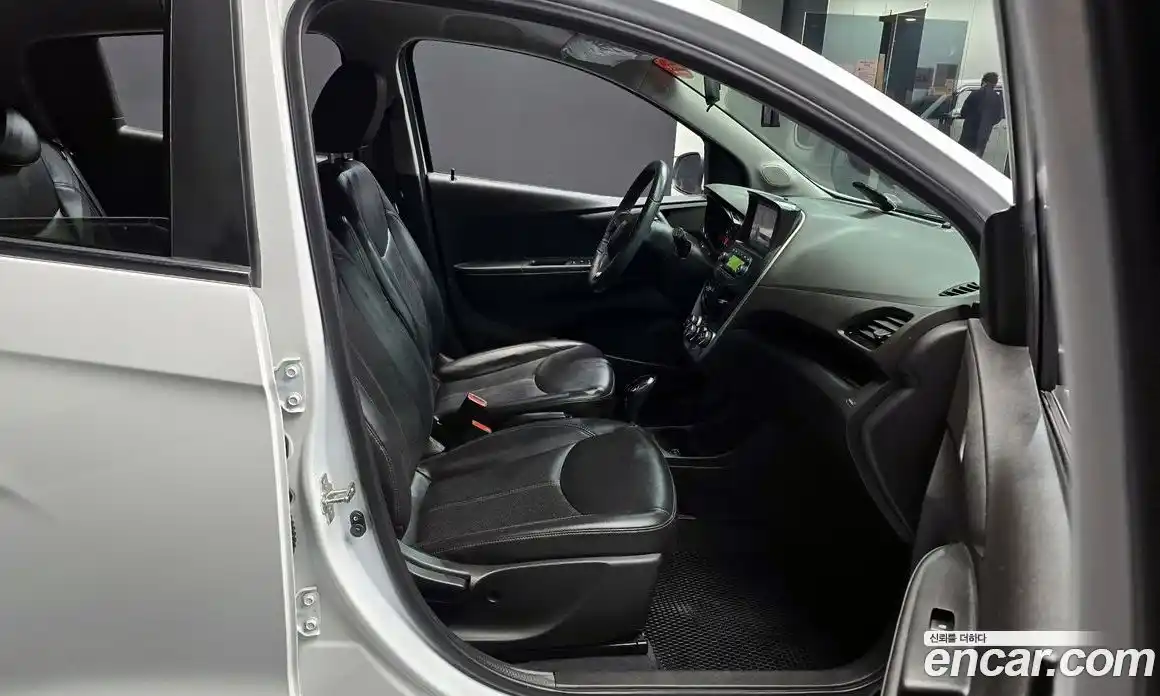 Chevrolet Spark 2016 1.0 Автомат в Москве № 104284, фото 10