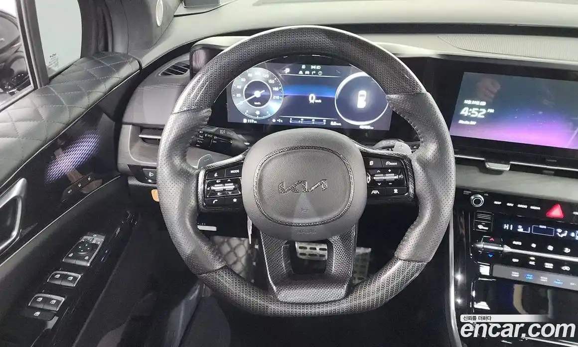 Kia Canival 2023 3.5 Автомат в Москве № 108191, фото 13