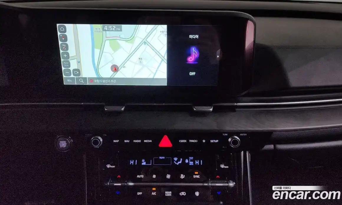 Kia Canival 2023 3.5 Автомат в Москве № 108191, фото 14