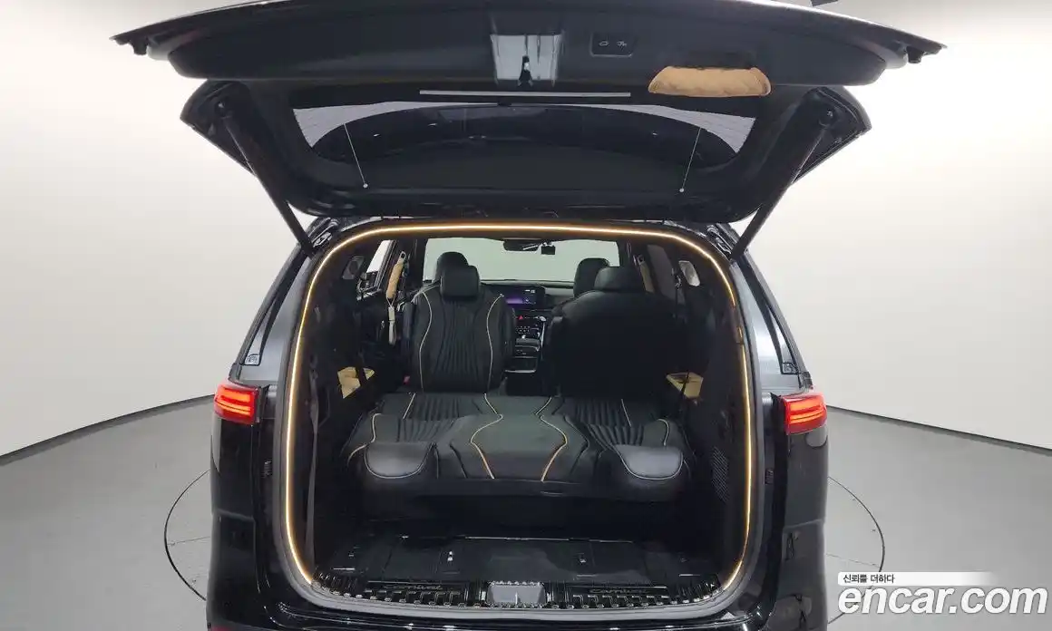 Kia Canival 2023 3.5 Автомат в Москве № 108191, фото 20