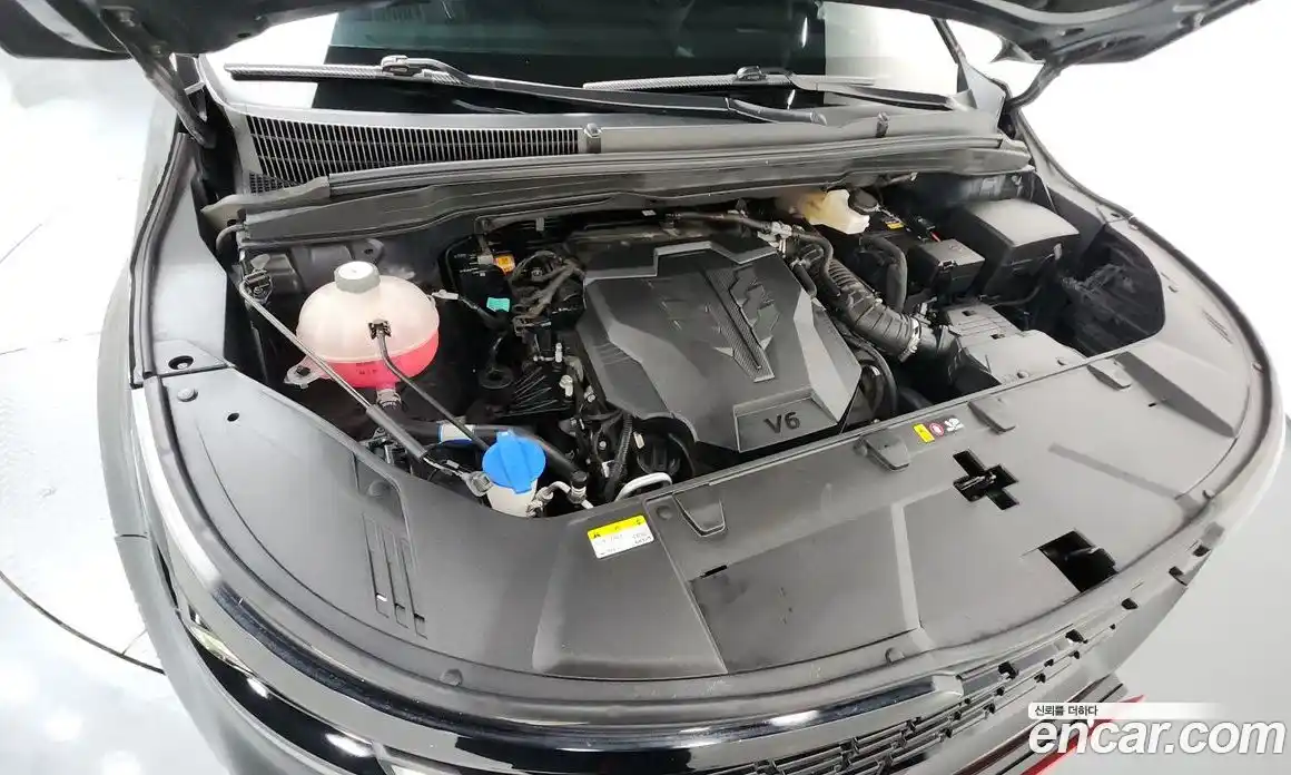 Kia Canival 2023 3.5 Автомат в Москве № 108191, фото 6