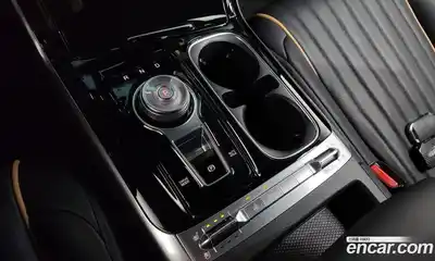 Kia Canival 2023 3.5 Автомат в Москве № 108191, миниатюра 9