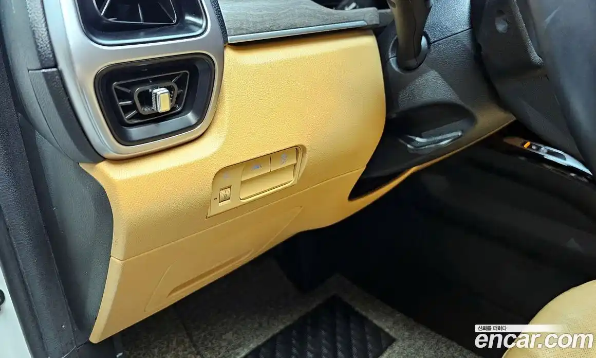 Kia Sorento 2021 2.2 Автомат в Москве № 108198, фото 16