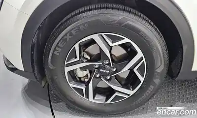 Kia Sportage 2023 1.6 Автомат в Москве № 108513, миниатюра 5