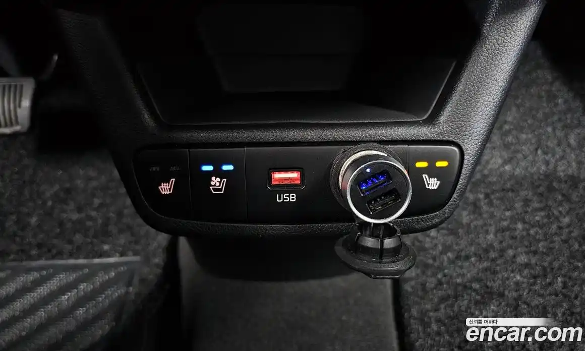 Kia Ray 2023 1.0 Автомат в Москве № 108560, фото 19