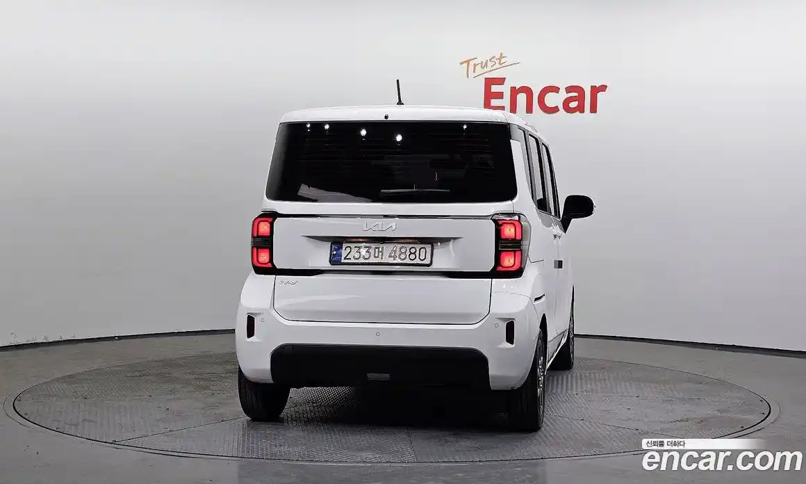 Kia Ray 2023 1.0 Автомат в Москве № 108560, фото 4