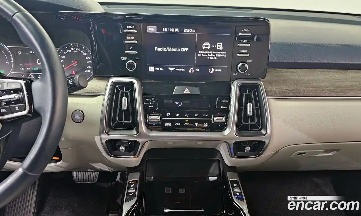 Kia Sorento 2022 1.6 Автомат в Москве № 108650, фото 14