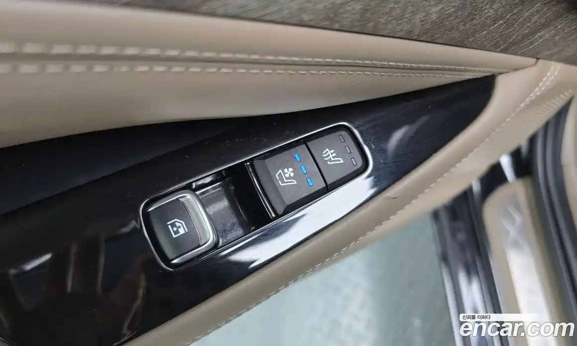 Kia K8 2022 2.5 Автомат в Москве № 108696, фото 19