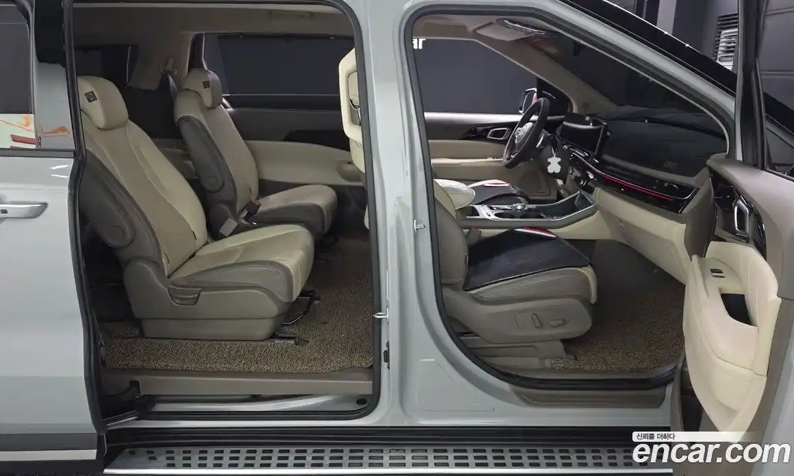 Kia Canival 2025 2.2 Автомат в Москве № 108833, фото 20