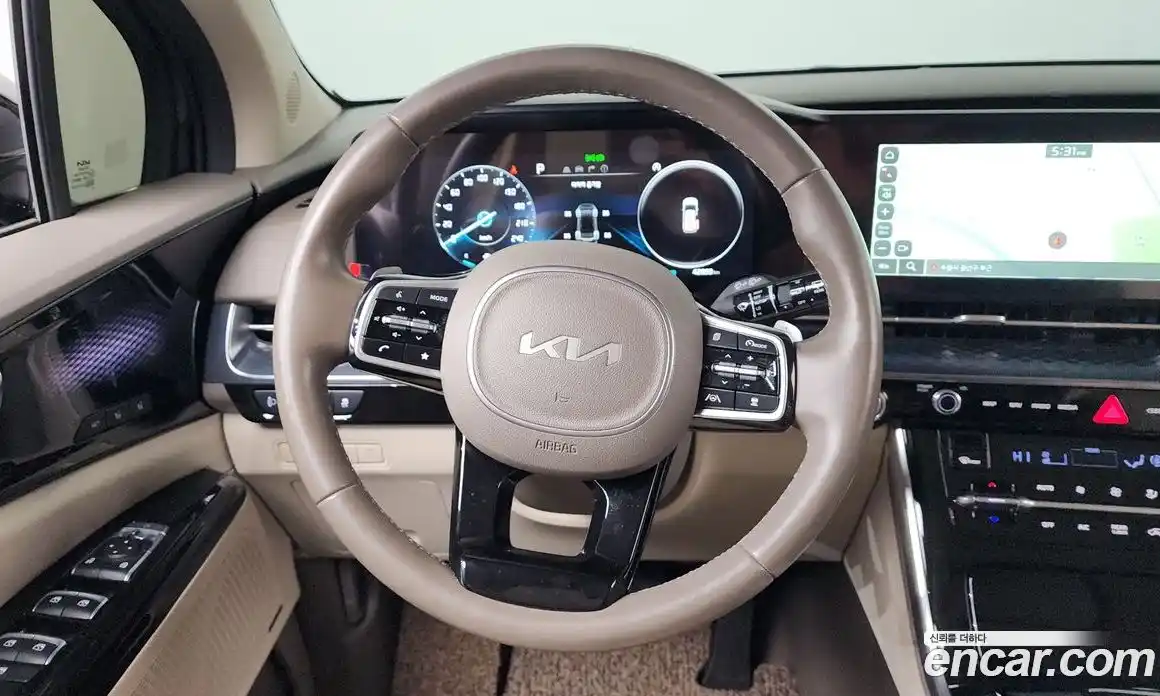 Kia Canival 2023 2.2 Автомат в Москве № 108840, фото 13