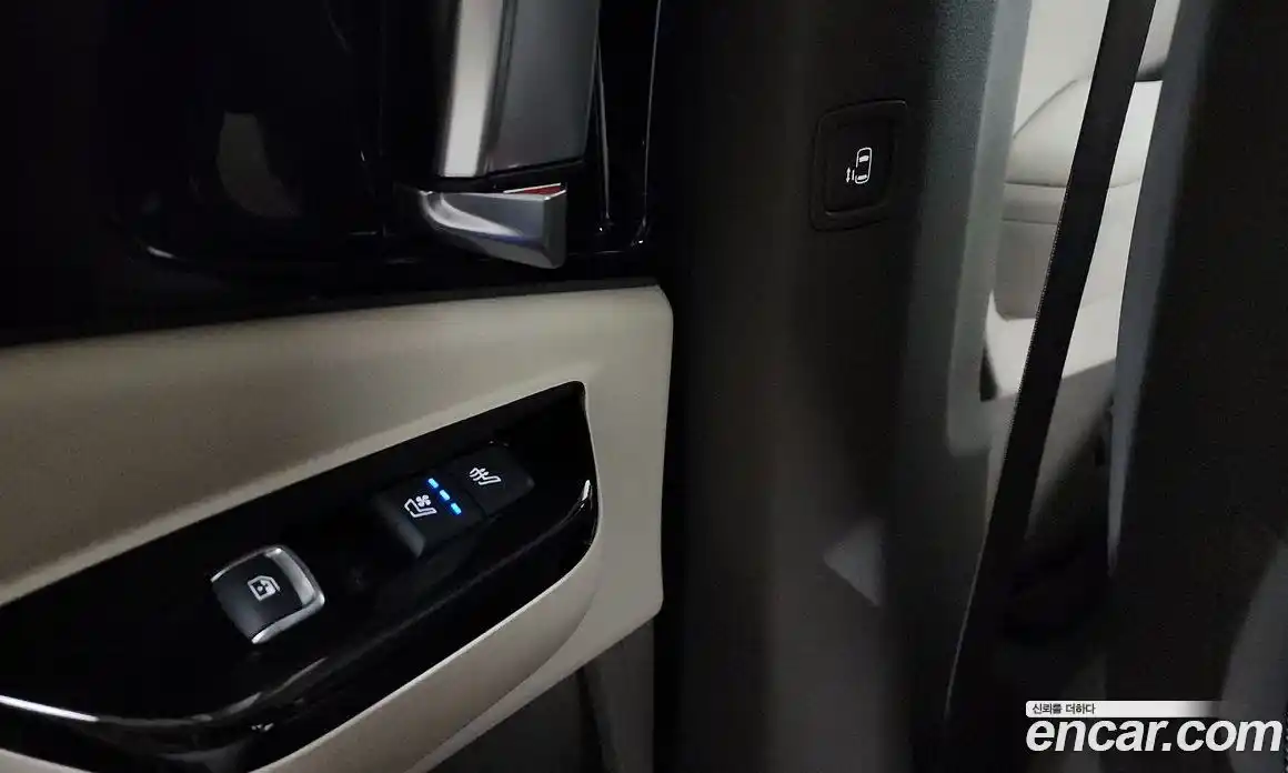 Kia Canival 2023 2.2 Автомат в Москве № 108840, фото 19