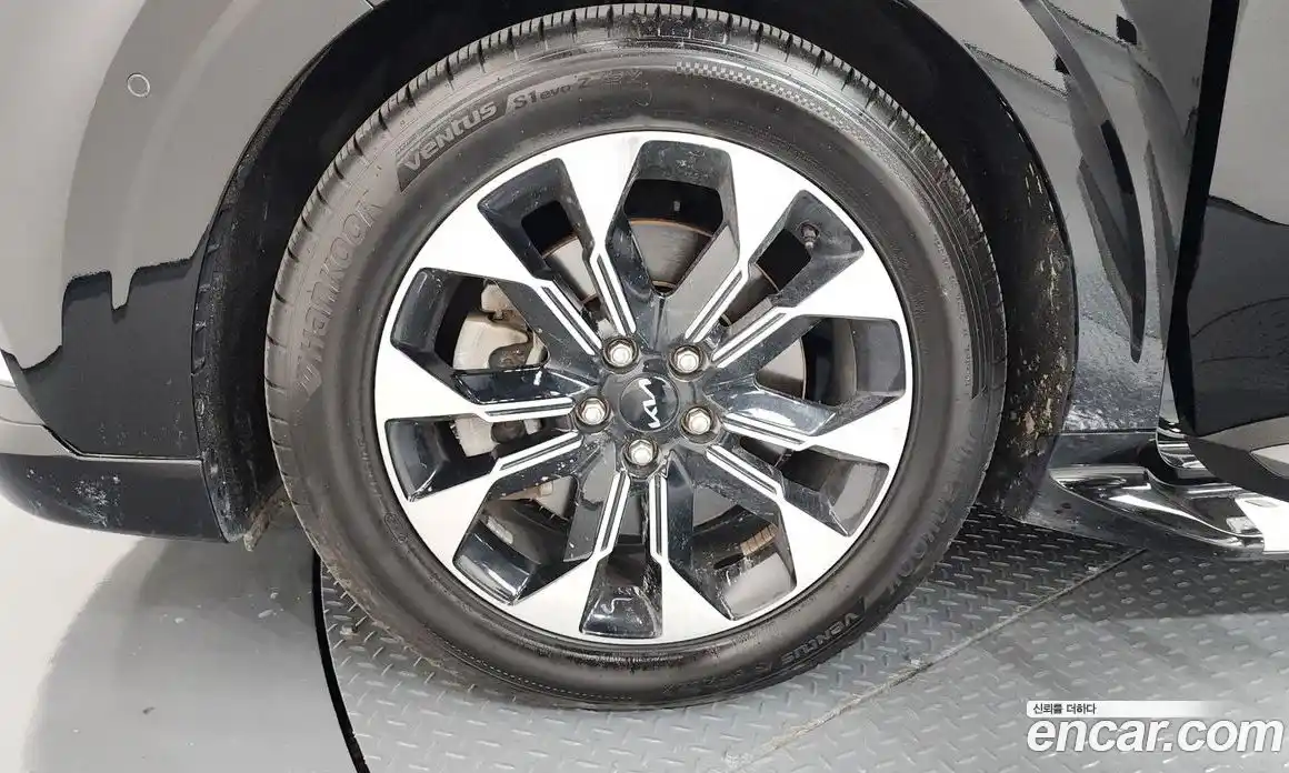 Kia Canival 2023 2.2 Автомат в Москве № 108840, фото 5