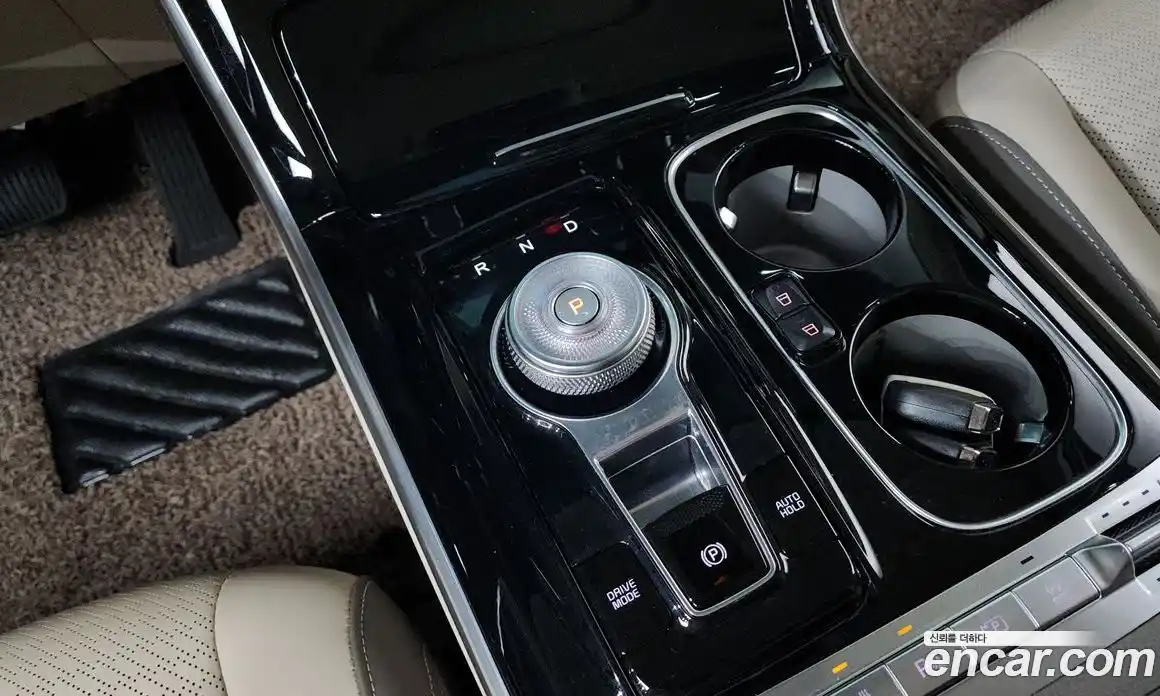 Kia Canival 2023 2.2 Автомат в Москве № 108840, фото 9