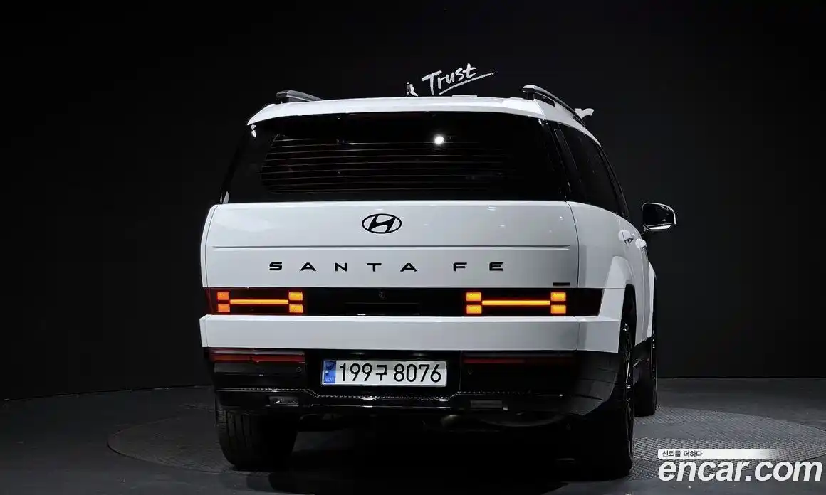 Hyundai Santa Fe 2024 1.6 Автомат в Москве № 109291, фото 4