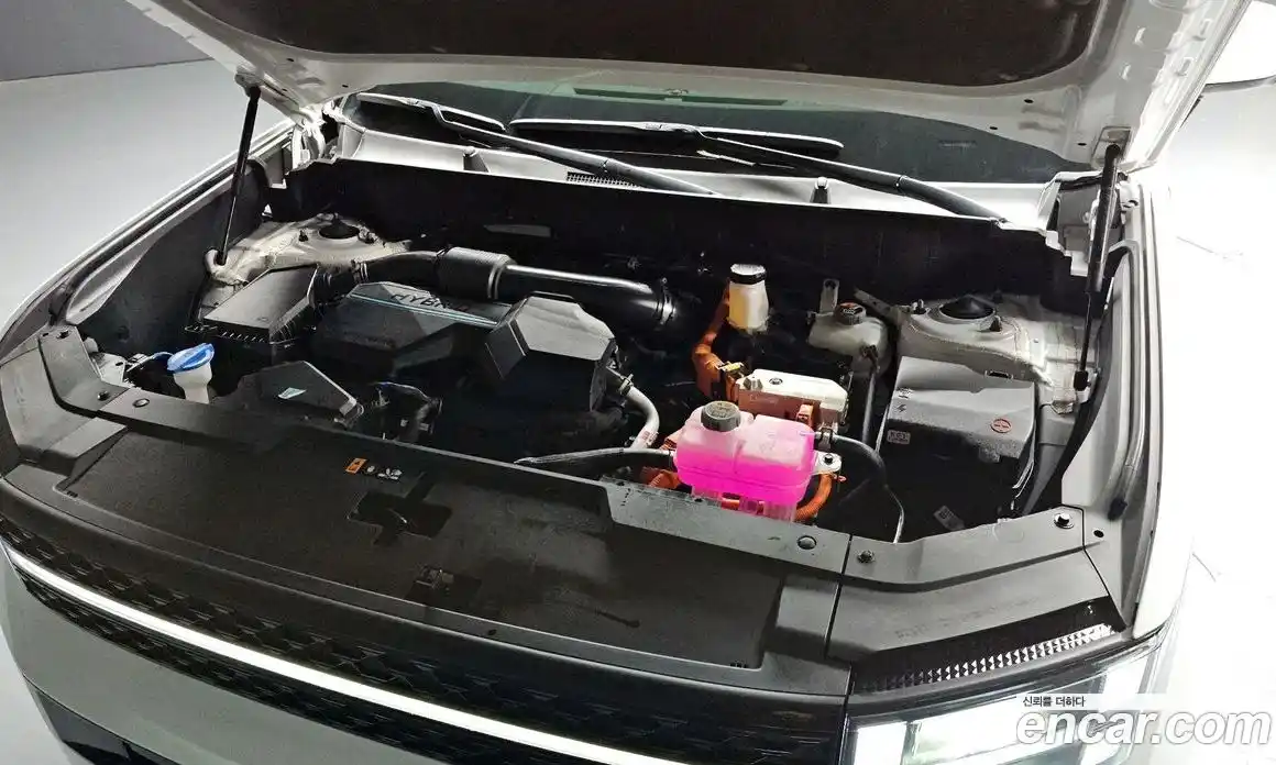 Hyundai Santa Fe 2024 1.6 Автомат в Москве № 109291, фото 6