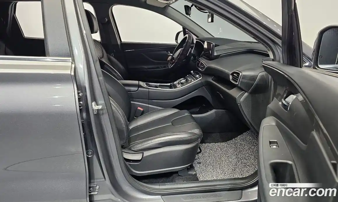 Hyundai Santa Fe 2021 2.2 Автомат в Москве № 109766, фото 11