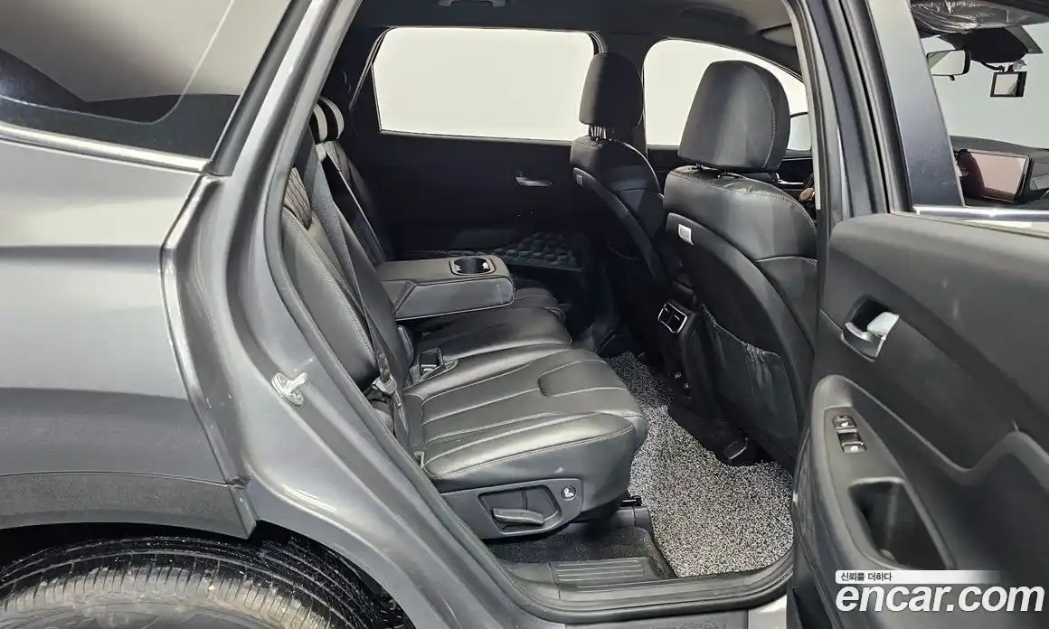 Hyundai Santa Fe 2021 2.2 Автомат в Москве № 109766, фото 12