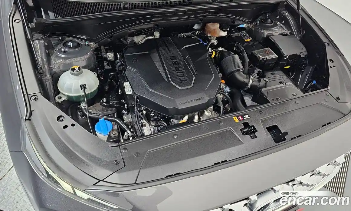 Hyundai Santa Fe 2021 2.2 Автомат в Москве № 109766, фото 6