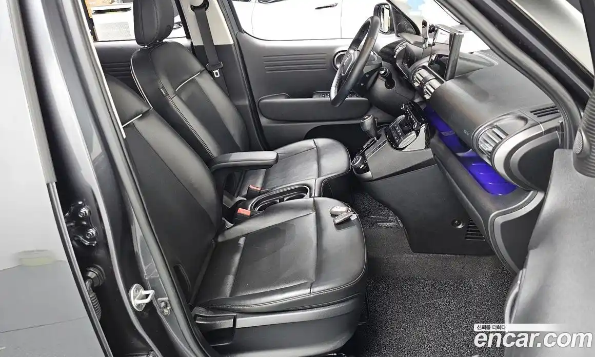 Hyundai Casper 2022 1.0 Автомат в Москве № 113148, фото 10