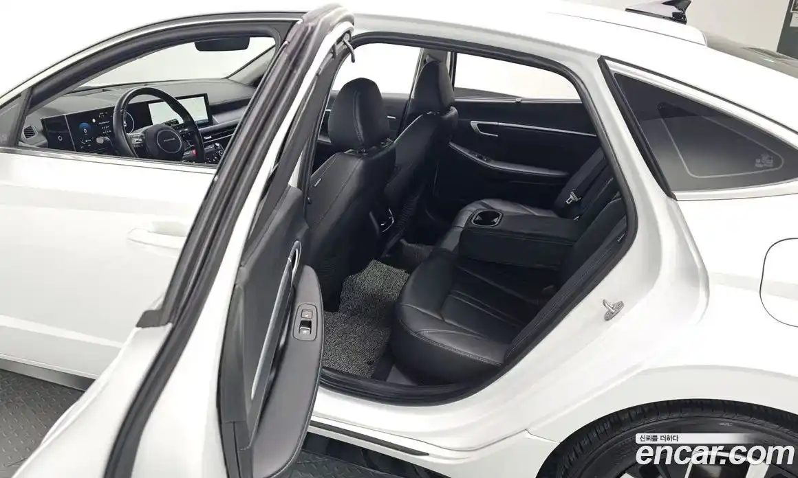 Hyundai Sonata 2024 2.0 Автомат в Москве № 113475, фото 13