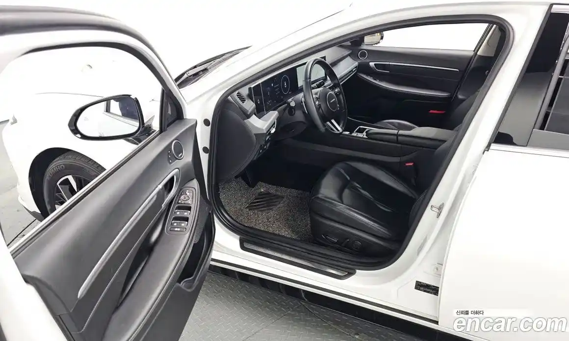 Hyundai Sonata 2024 2.0 Автомат в Москве № 113475, фото 10