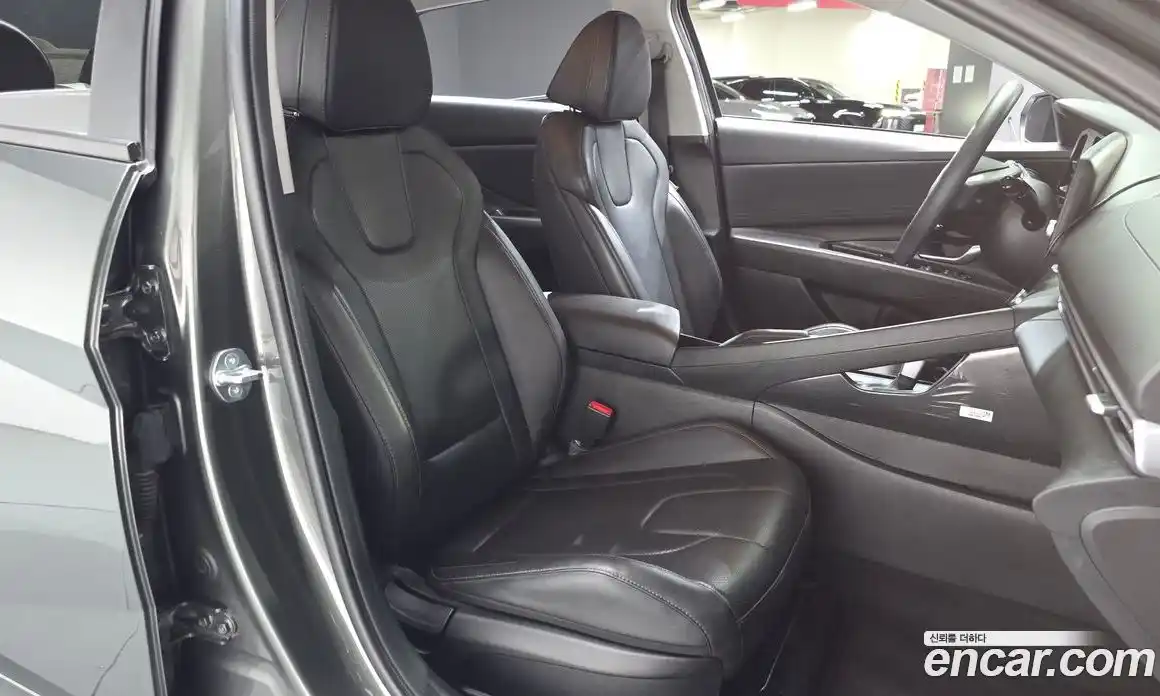 Hyundai Avante 2024 1.6 Автомат в Москве № 113480, фото 10