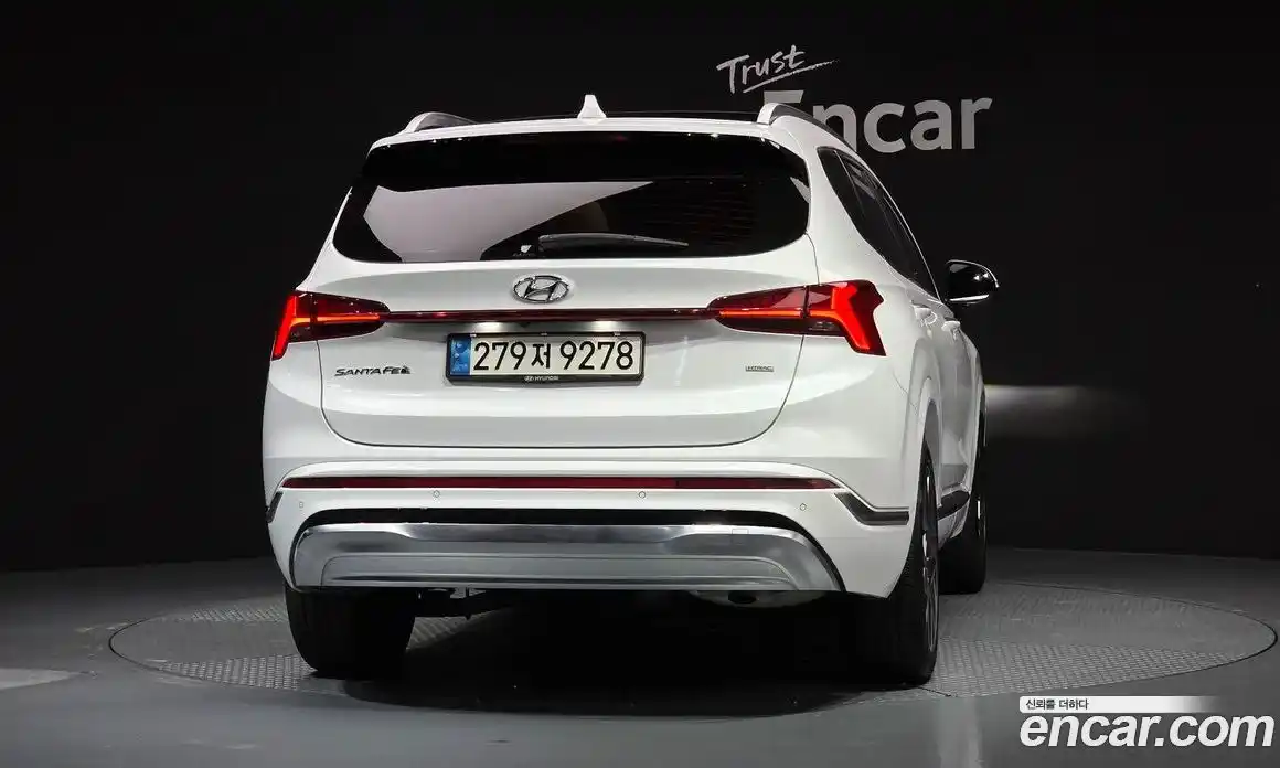 Hyundai Santa Fe 2021 2.5 Автомат в Москве № 113516, фото 4