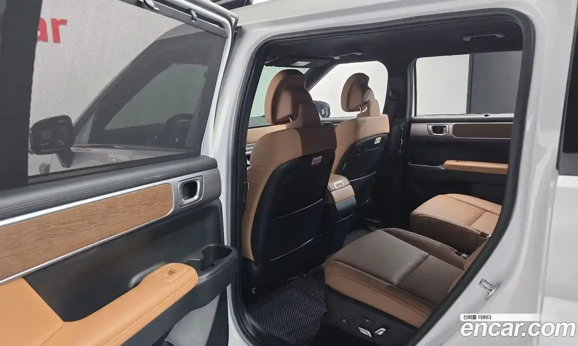 Hyundai Santa Fe 2024 1.6 Автомат в Москве № 113526, фото 17