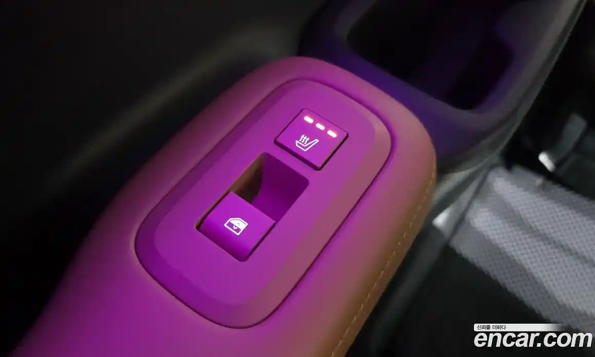 Hyundai Santa Fe 2024 1.6 Автомат в Москве № 113526, фото 18