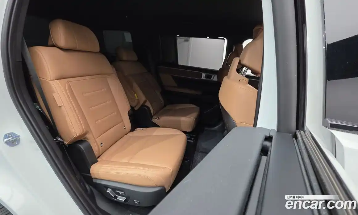 Hyundai Santa Fe 2024 1.6 Автомат в Москве № 113526, фото 19