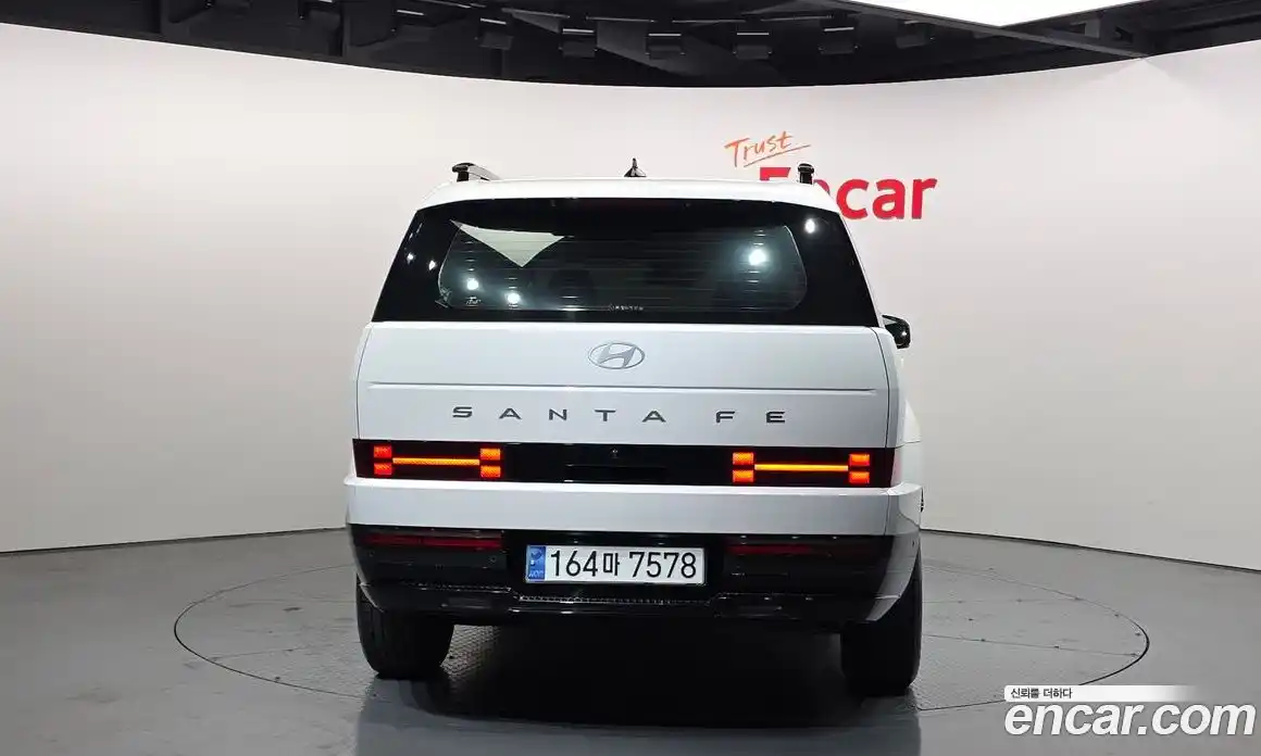 Hyundai Santa Fe 2024 1.6 Автомат в Москве № 113526, фото 4