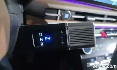 Hyundai Santa Fe 2024 1.6 Автомат в Москве № 113526, миниатюра 9