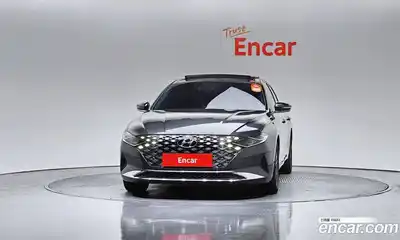 Hyundai Grandeur 2020 2.5 Автомат в Москве № 113555, миниатюра 3