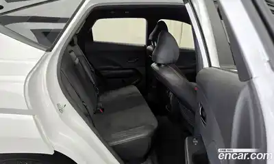 Hyundai Kona 2023 1.6 Автомат в Москве № 113576, миниатюра 12