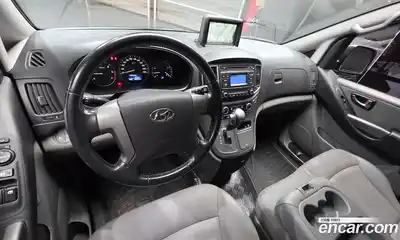 Hyundai Starex 2019 2.5 Автомат в Москве № 113593, миниатюра 7