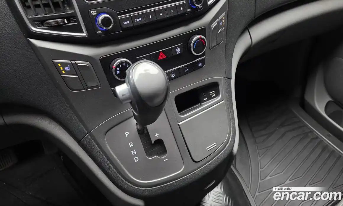 Hyundai Starex 2019 2.5 Автомат в Москве № 113593, фото 9