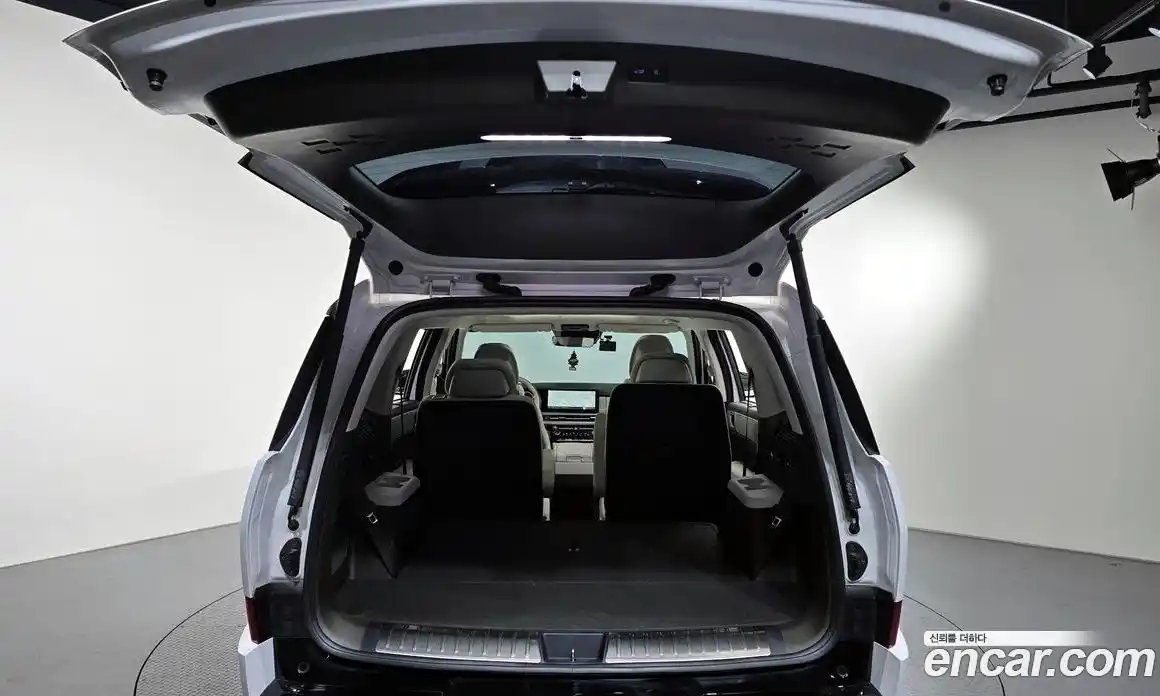 Hyundai Santa Fe 2024 1.6 Автомат в Москве № 113619, фото 20