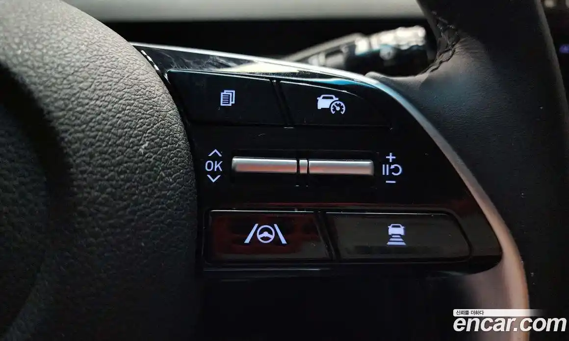 Hyundai Staria 2023 3.5 Автомат в Москве № 113656, фото 18